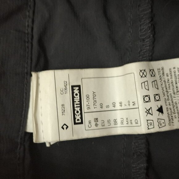 Quechua dark grey convertible hiking pants - Picture 5 of 7